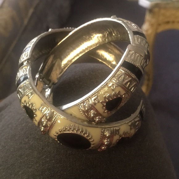 ❤️ Vintage Silver Bracelets ❤️ - Picture 2 of 3